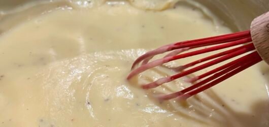 Whataburger Country Gravy (Vegan Copycat)